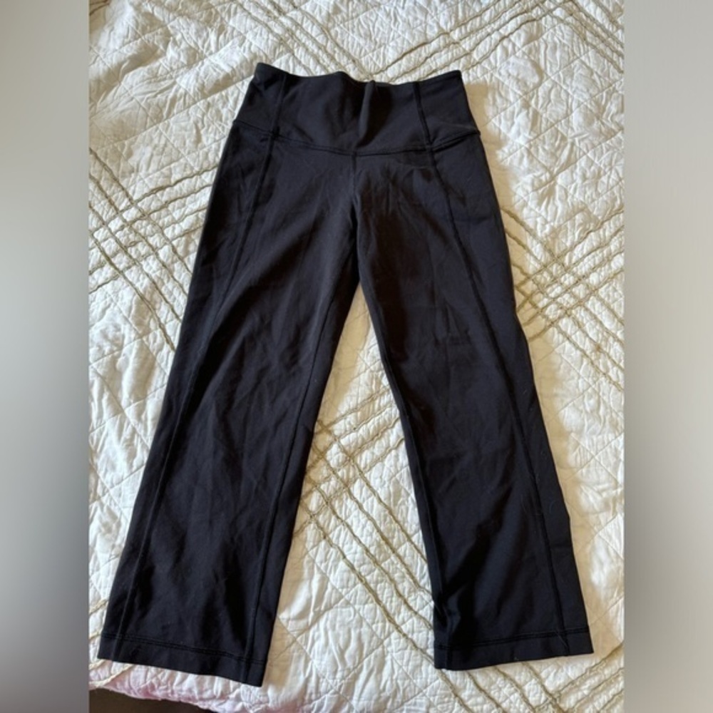 Lululemon Cropped Slit Roushed Legging Size 4 - Picture 1 of 5